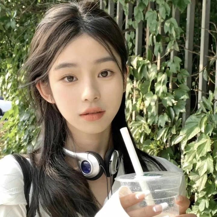 人气爱豆隐婚生子传闻，本人沉默不回应，连日来持续发酵